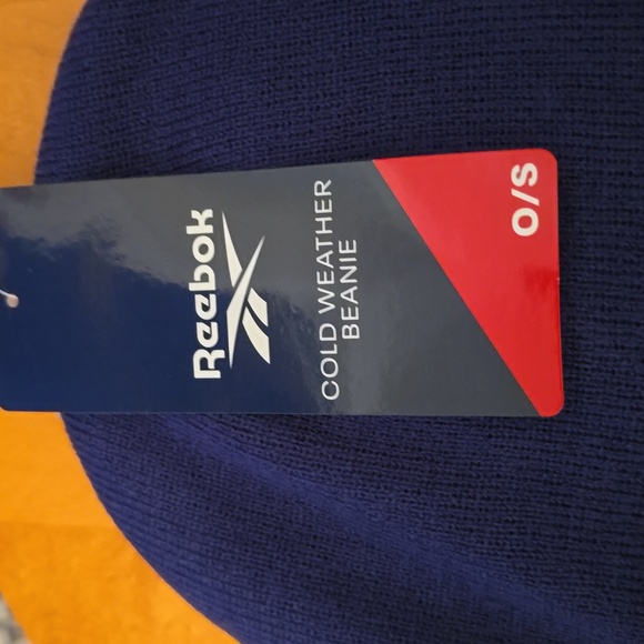 REEBOK BRAND NAVY BLUE COLD WEATHER BEANIE ONE SIZE FITS MOST - Picture 2 of 11